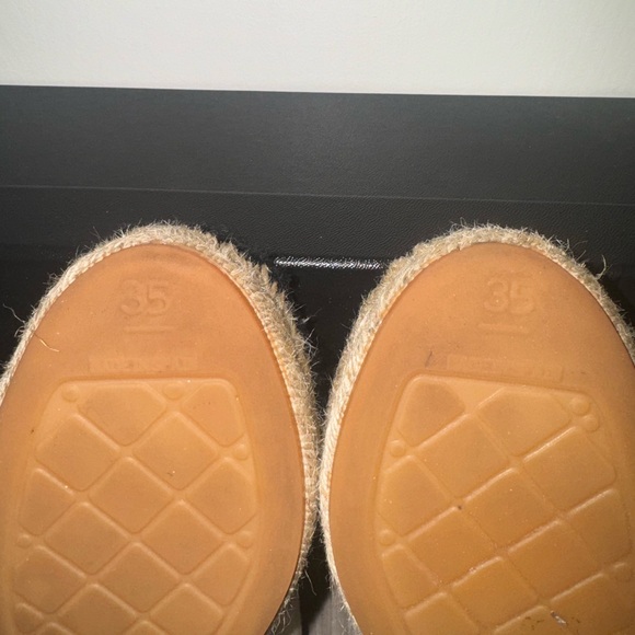 Chanel Canvas Diamond Quilted CC espadrilles - Picture 11 of 14